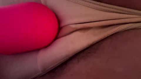 seductivekittydeluxe online show from 23, 9, 2025