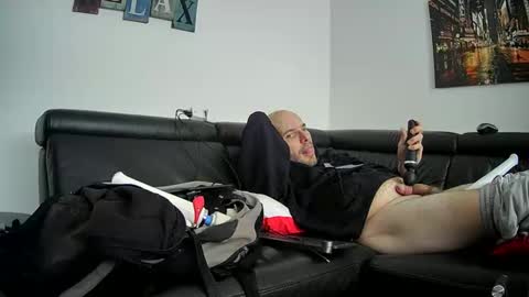 Snapshot of seeebi chatting on 4, 1, 2025 Sebastian online show from 4, 1, 2025