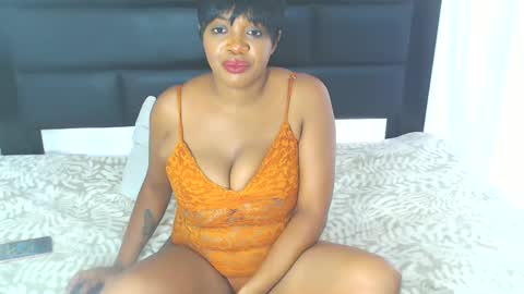 selamolelaminnah online show from 4, 1, 2025