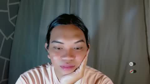 Selena online show from 3, 2, 2026