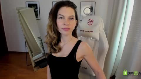 Selena online show from 7, 2, 2025