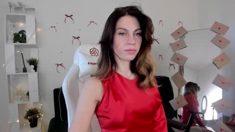 Selena online show from 14, 2, 2025