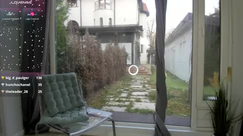 Selena online show from 2, 12, 2024