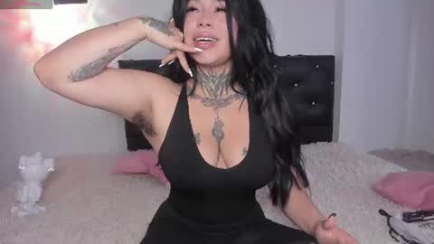 Snapshot of selena_rose2 chatting on 27, 6, 2026 selena online show from 27, 6, 2026