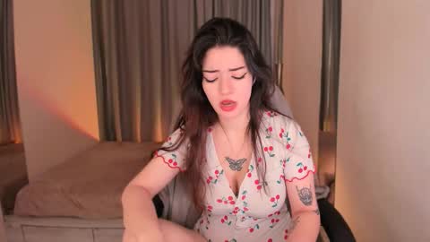 Selena  Follow Me online show from 16, 10, 2025