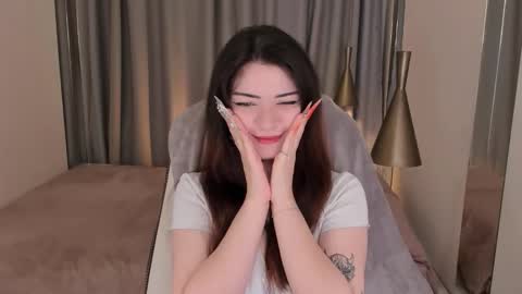 Selena  Follow Me online show from 22, 10, 2025