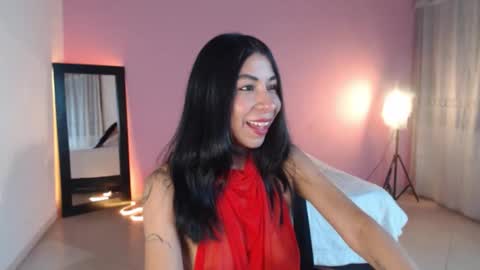 Snapshot of selene_gils chatting on 26, 4, 2026 nathy online show from 26, 4, 2026