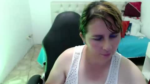 selene online show from 17, 4, 2026