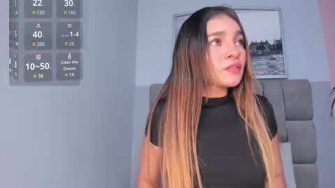 Selene online show from 5, 12, 2025