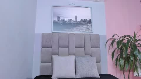 Selene online show from 8, 2, 2026