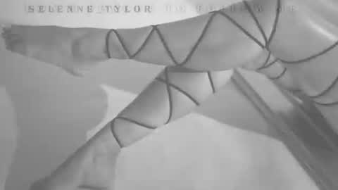Selene online show from 28, 7, 2026