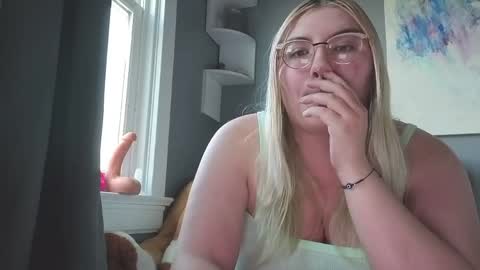 Selene online show from 16, 4, 2026