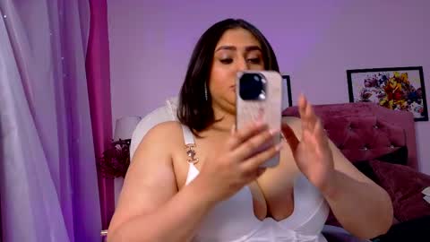 Selenee online show from 28, 5, 2026