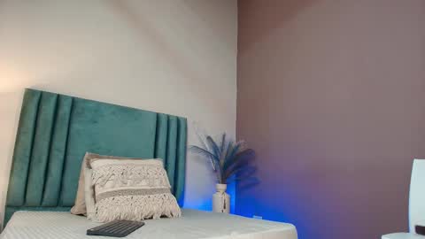 Selene Lujan online show from 22, 11, 2025