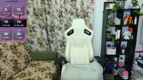 Snapshot of selenna57 chatting on 9, 12, 2024 Selenna online show from 9, 12, 2024