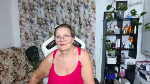 Snapshot of selenna57 chatting on 19, 12, 2024 Selenna online show from 19, 12, 2024