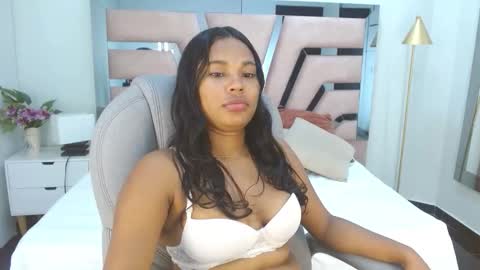 Snapshot of selenne_carter chatting on 7, 2, 2026 selenne carter online show from 7, 2, 2026