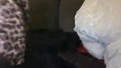 Julian Kinky Bi-guy online show from 10, 12, 2024