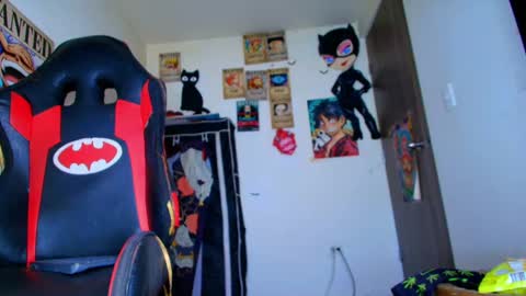  Selinna Kyle  online show from 13, 4, 2026