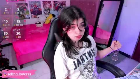 Snapshot of selina_lovers_ chatting on 18, 4, 2026 Selina online show from 18, 4, 2026
