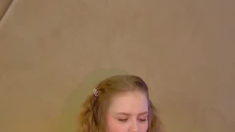 SelinSwarovski online show from 10, 9, 2025