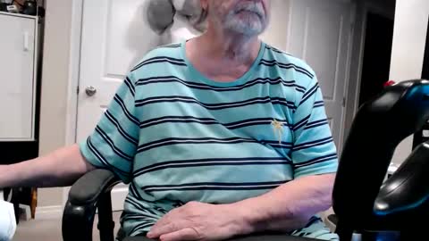 Snapshot of selkie2s chatting on 3, 4, 2026 selkie2s online show from 3, 4, 2026