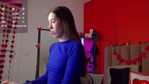 Nicole online show from 2, 2, 2026