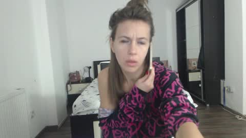 Snapshot of sellena_angels chatting on 29, 1, 2025 sellena_angels online show from 29, 1, 2025