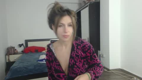 Snapshot of sellena_angels chatting on 25, 2, 2025 sellena_angels online show from 25, 2, 2025