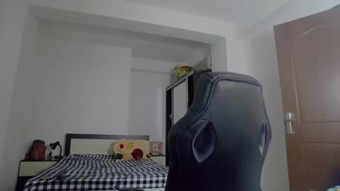 Snapshot of sellena_angels chatting on 2, 10, 2025 sellena_angels online show from 2, 10, 2025