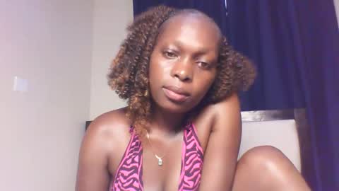 Snapshot of sellinprencess2 chatting on 19, 3, 2026 verah online show from 19, 3, 2026