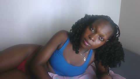 Snapshot of sellinprinces chatting on 5, 12, 2025 sellinprinces online show from 5, 12, 2025