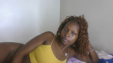 Snapshot of sellinprinces chatting on 22, 12, 2025 sellinprinces online show from 22, 12, 2025