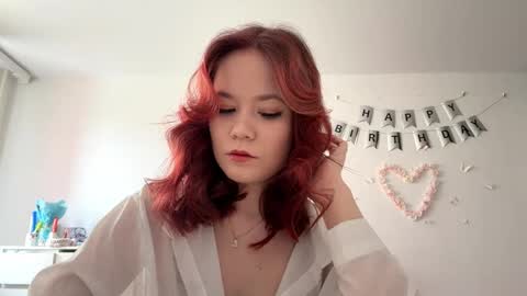 Lily online show from 19, 4, 2026