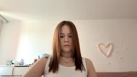 Lily online show from 16, 5, 2026