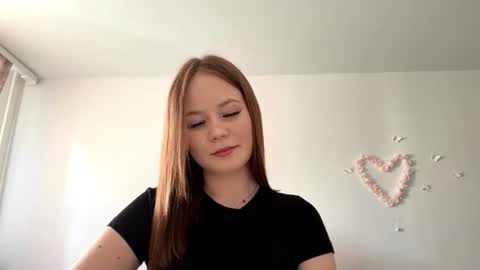 Lily online show from 16, 6, 2026