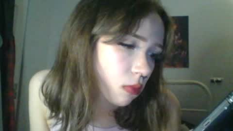 Snapshot of sendforesme chatting on 16, 2, 2025 goddess esme online show from 16, 2, 2025