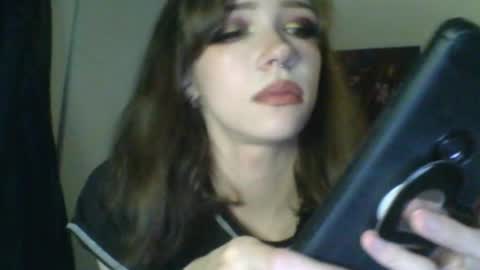Snapshot of sendforesme chatting on 8, 3, 2025 goddess esme online show from 8, 3, 2025