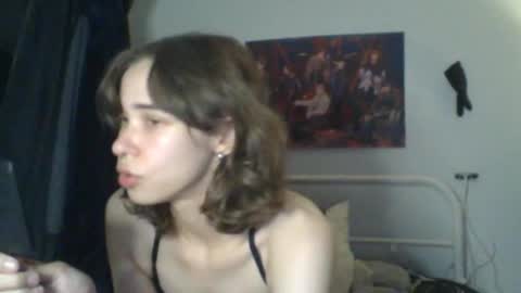 Snapshot of sendforesme chatting on 14, 9, 2025 goddess esme online show from 14, 9, 2025