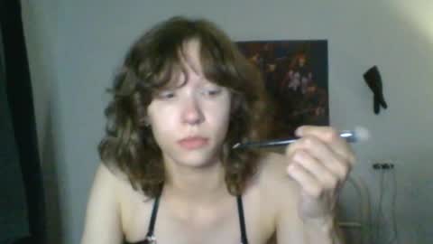 Snapshot of sendforesme chatting on 19, 9, 2025 goddess esme online show from 19, 9, 2025