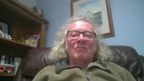 Snapshot of seniorfuntime1556 chatting on 7, 2, 2025 Summiteer online show from 7, 2, 2025