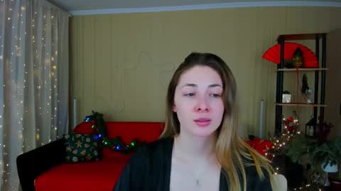 sensitiveheartt online show from 13, 12, 2025