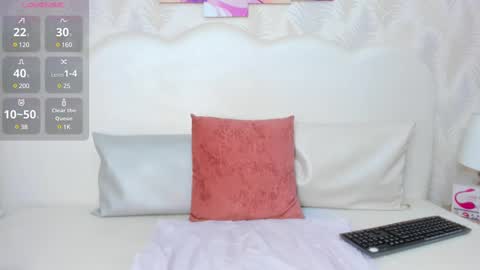 Snapshot of sensual_aura chatting on 23, 2, 2025 sensual_aura online show from 23, 2, 2025