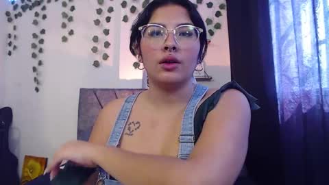 Camille and sophie online show from 20, 2, 2025