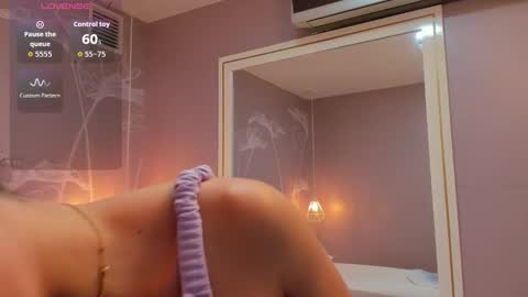 Sophie     online show from 12, 10, 2025