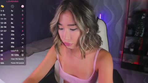 Snapshot of sensualily chatting on 17, 5, 2026 Kiki online show from 17, 5, 2026