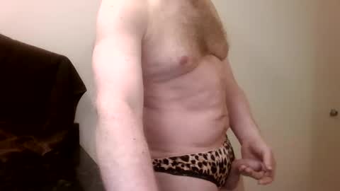 Snapshot of sensualuncut4u4fun chatting on 20, 5, 2026 sensualuncut4u4fun online show from 20, 5, 2026