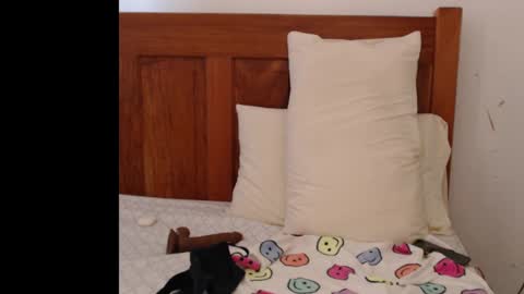 Anne online show from 13, 2, 2025