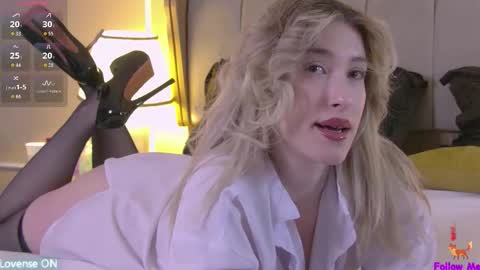 Snapshot of serena_bennet chatting on 4, 2, 2026 Serena online show from 4, 2, 2026