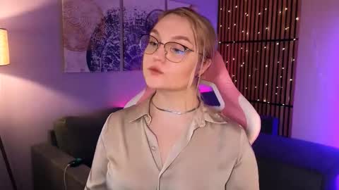 Snapshot of serena_johnsons chatting on 20, 2, 2026 Serena online show from 20, 2, 2026